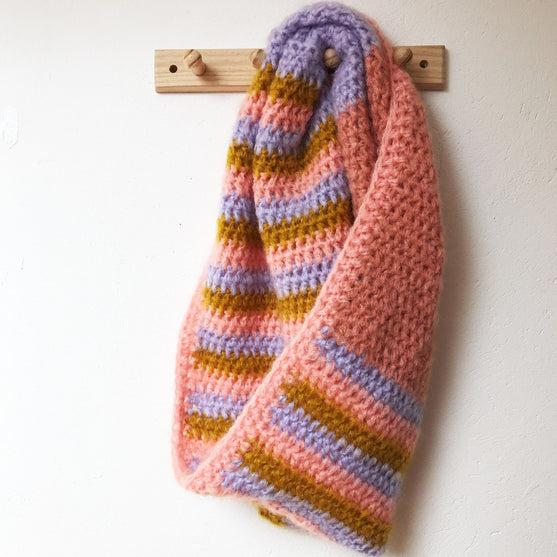 

Picnic Stripe - Schlauchschal
2