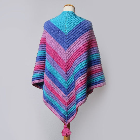 Gestricktes Dreieckstuch mit Rillen-Muster