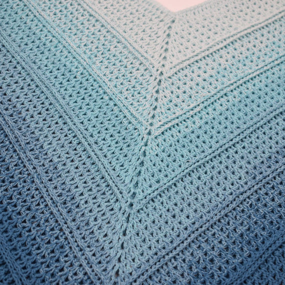 

Timeless Poncho - Sultan
5