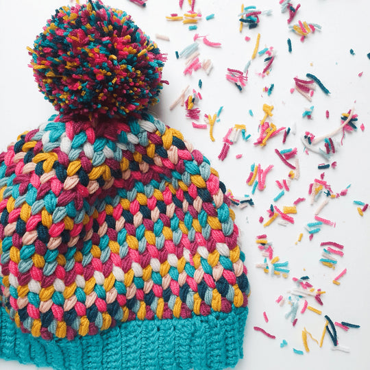 Mütze mit Flechtmuster