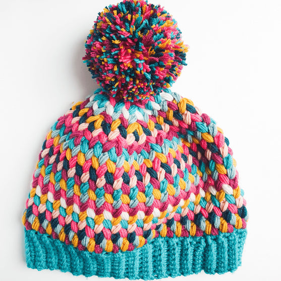 

Mütze mit Flechtmuster
2