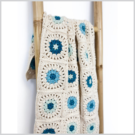 

Blossom Throw - Decke
6