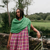 

Hiedra Shawl - Wrap mit Blattmotiv
5