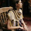 

Calendula Shawl - Scialle con bolle e frange
4