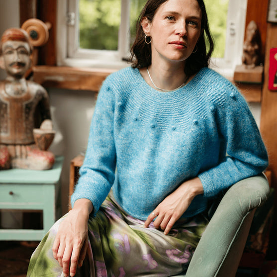 

Adorned Pullover - Pullover mit Krausrippen-Passe
1