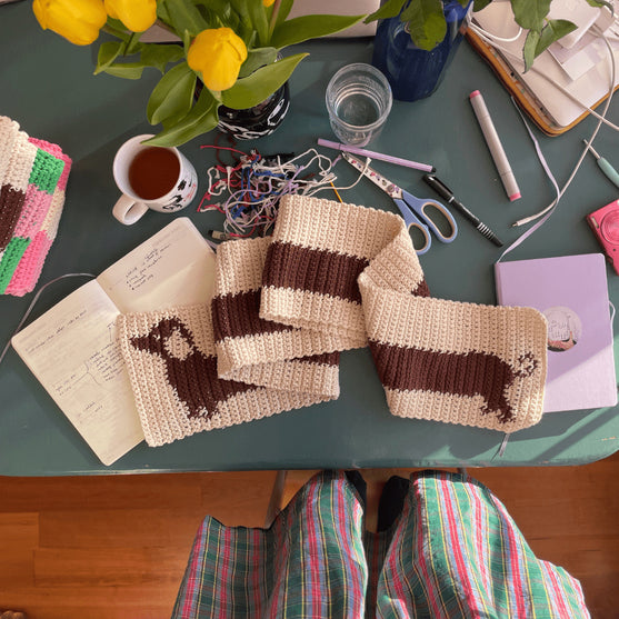 

Sausage Dog - Schal
1