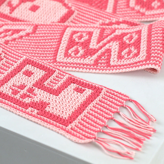 

Hooked on You - Schal
5