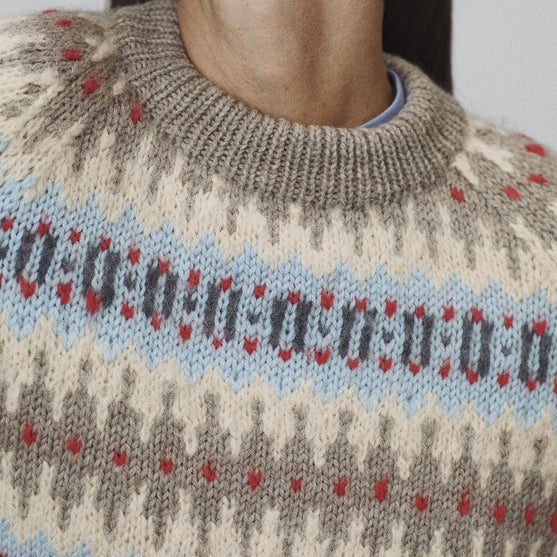 

Dorthea - Pullover
5
