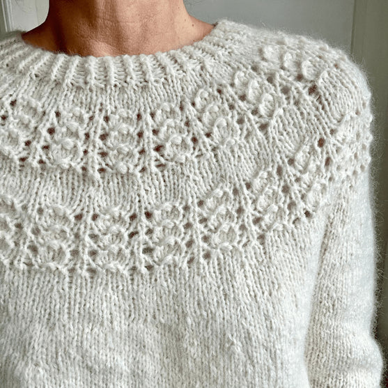 

Lucia - Pullover
2