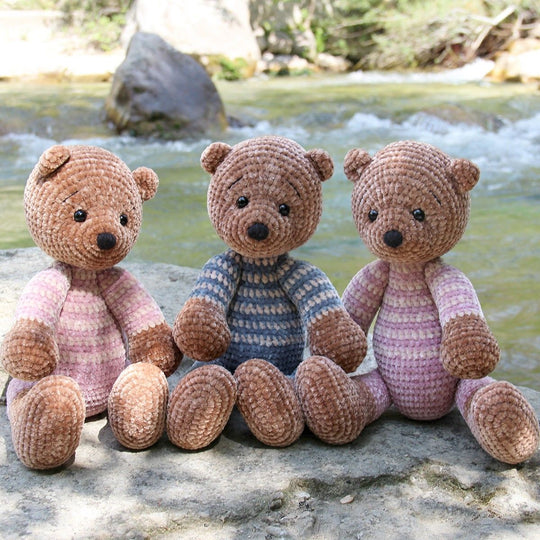 Schlafanzug-Teddies