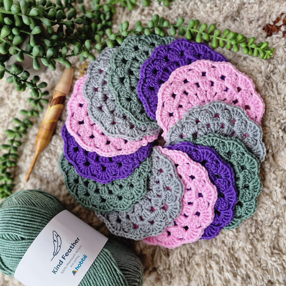 

Poppys Babydecke
8
