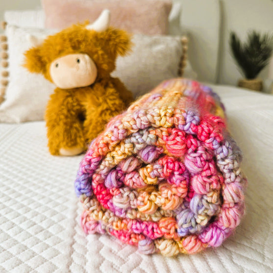 

Hugs and Hearts - Babydecke
3