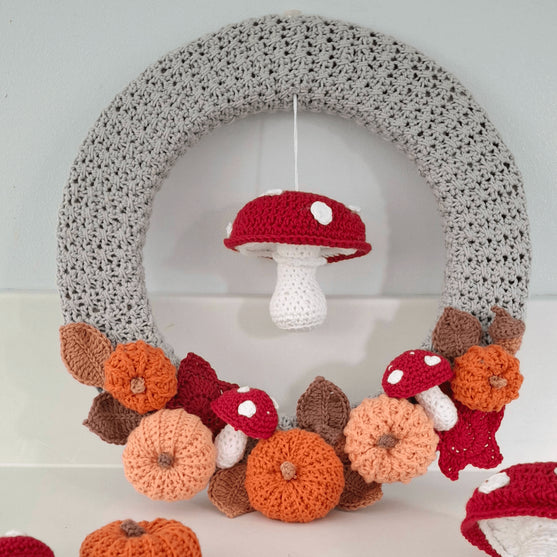 

Enchanted Woodland - Kranz
2