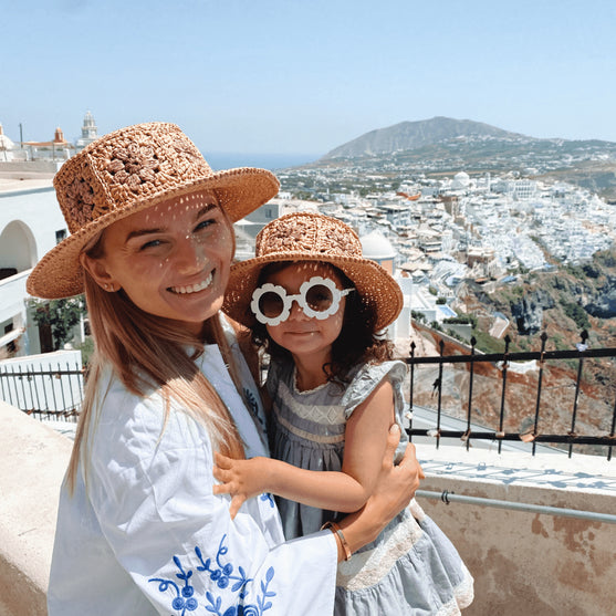 

Gänseblümchen-Boater-Hut
3