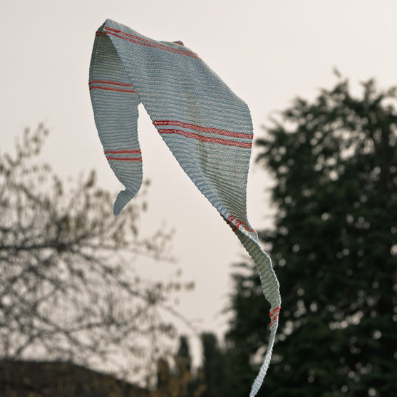 

Sisters Scarf - Schal
7
