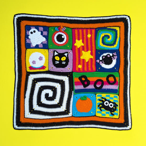 

Baby Boo Blanket - Halloween-Babydecke
1