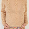 

Chloe - Pull
4