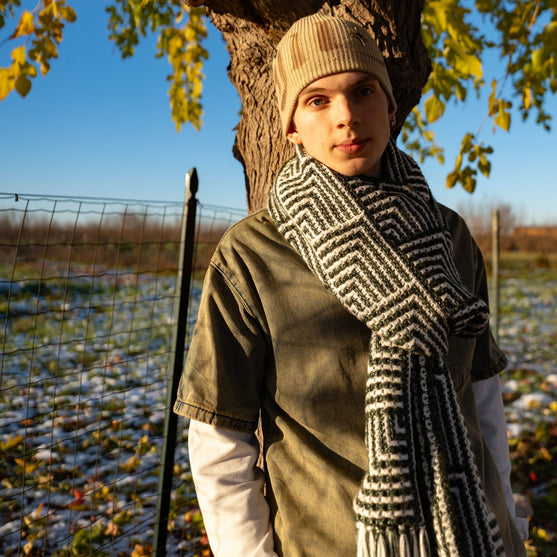 

Spellbound - Schal
17