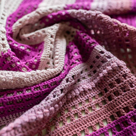 

Romantic Bloom - Schal
9