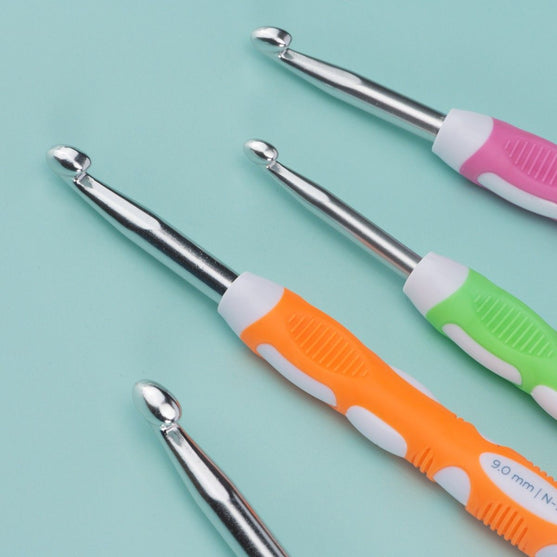 

Duo Touch Häkelnadel Set - 4 Größen - Hobbii
5