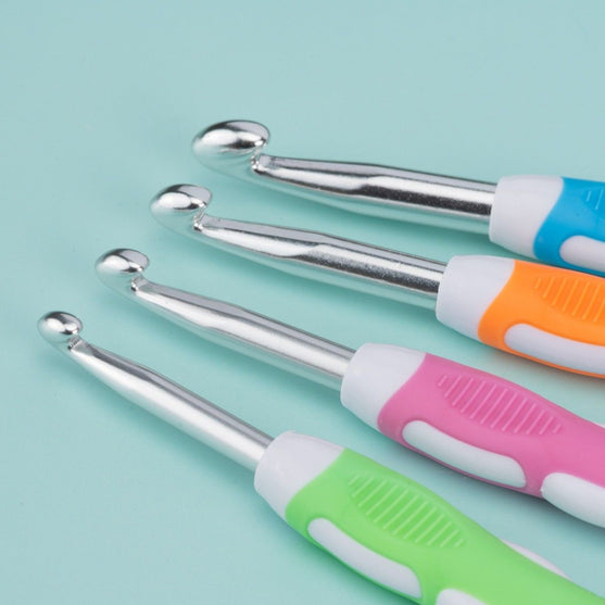 

Duo Touch Häkelnadel Set - 4 Größen - Hobbii
3