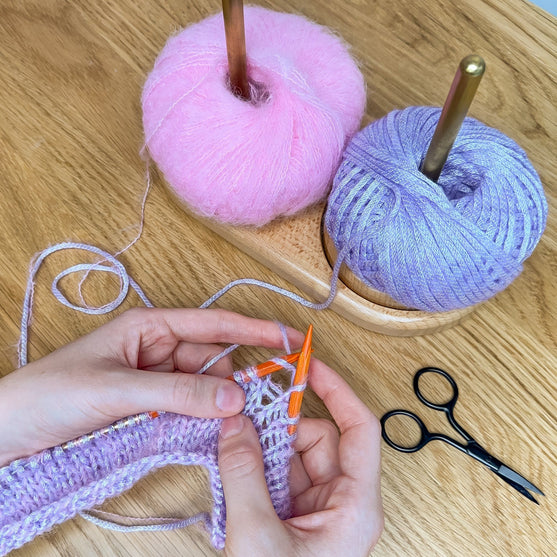 

Duo-Wollabwickler aus Holz - Hobbii
7