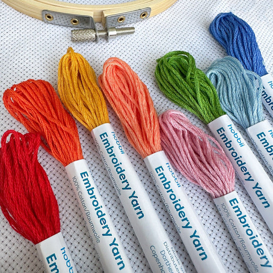

Embroidery Yarn (Stickgarn) - Hobbii
3
