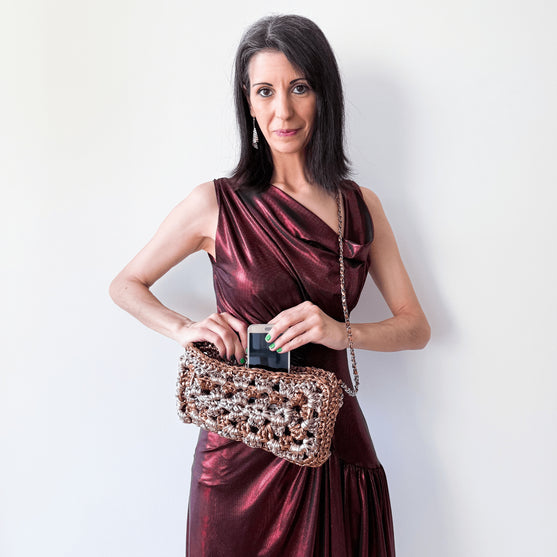 

Granny Queen - Tasche
4