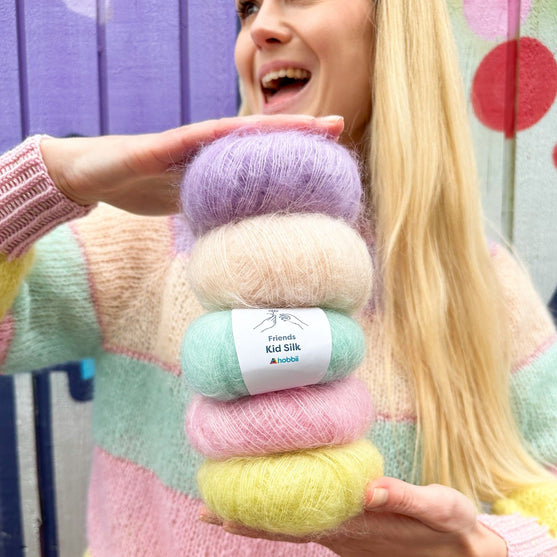 

Dolores - Pullover
4