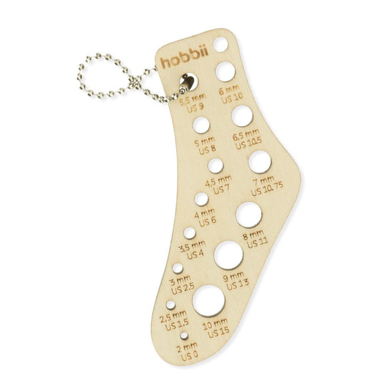 Stricknadelmaß Schlüsselanhänger – Socke - Hobbii