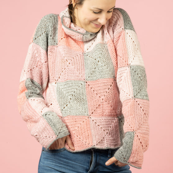 

Hello Squares - Pullover
2