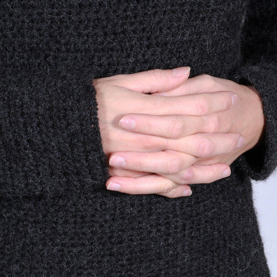 

Helen Pullover
6