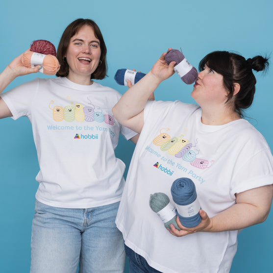 

Party T-shirt - Yarniis (Limited Edition) - Hobbii
7