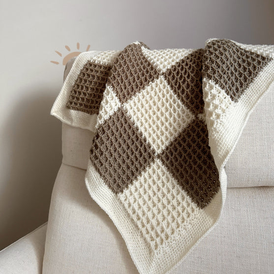 

All Checkered Out - Babydecke
1