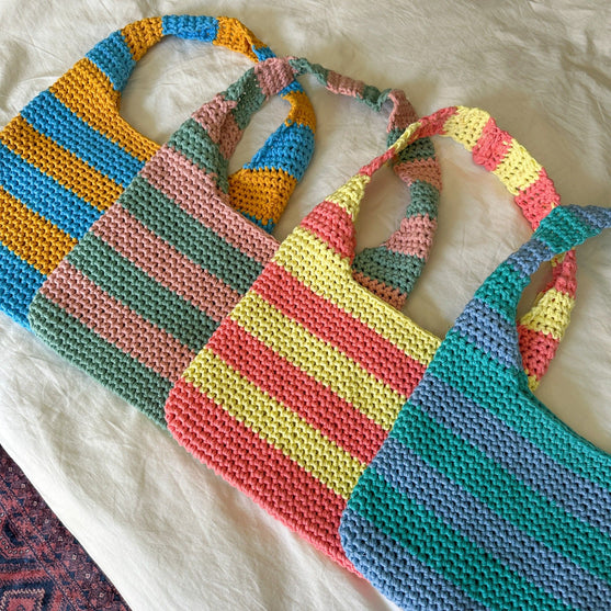 

Stripes on you - Tasche
5