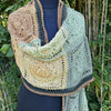 

Grandma Earth - Tuch
1