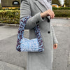 

Urban Twist - Tasche
3