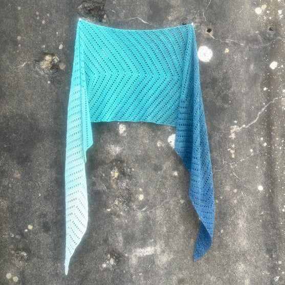 

A Mermaid’s Tail - Schal
1