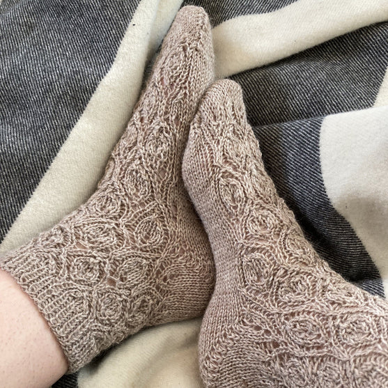 

Autumn Leaves Socks - Socken
1