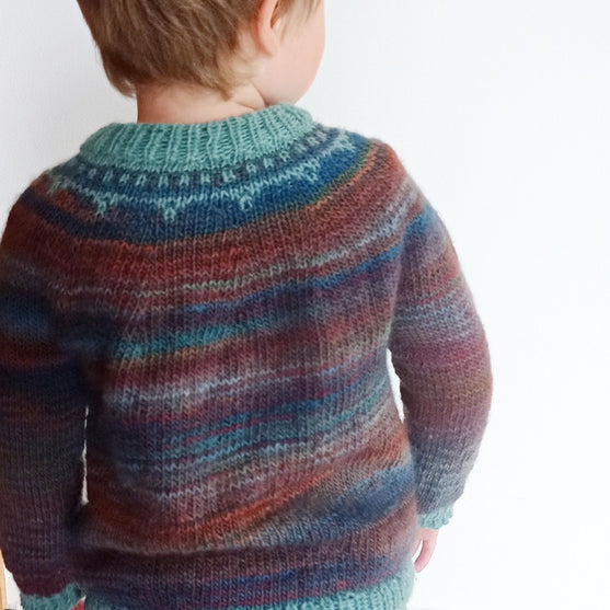 

Easy Winter Glow - Kinderpullover
1