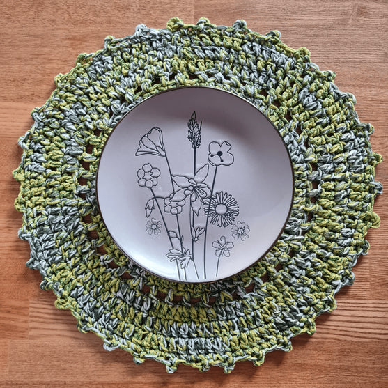 

Pretty Prim - Platzdeckchen
2