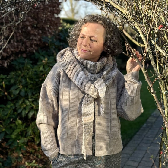 

All Across – Schal
1