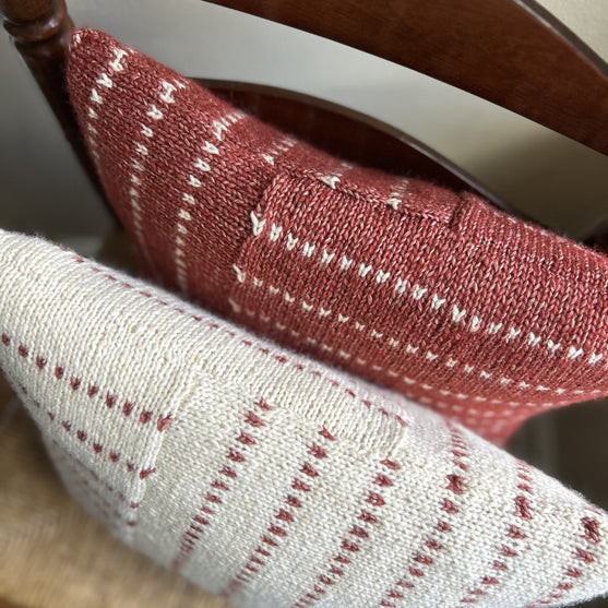 

Cedar Stitch - Kissen
5