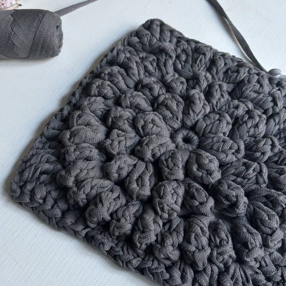 

Dahlia - Crossbody Tasche
6