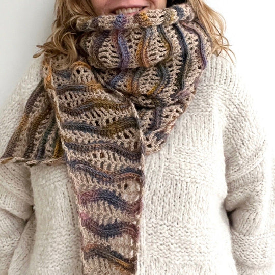 Winter Waves Wrap - Schal