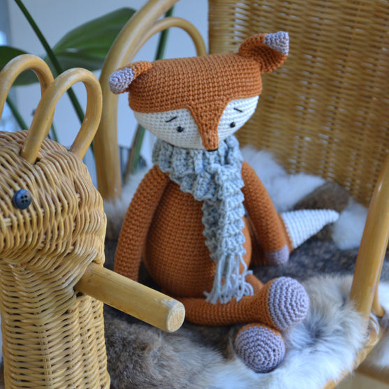 

Der Fuchs Miko
2