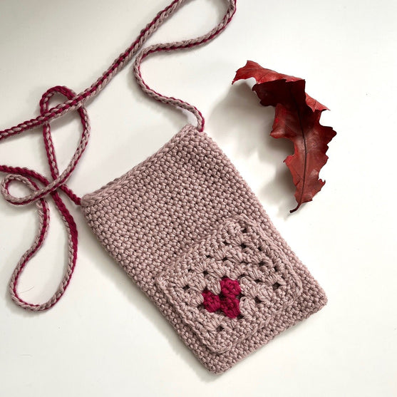 

Amore - Handytasche
1