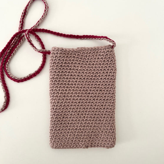 

Amore - Handytasche
3