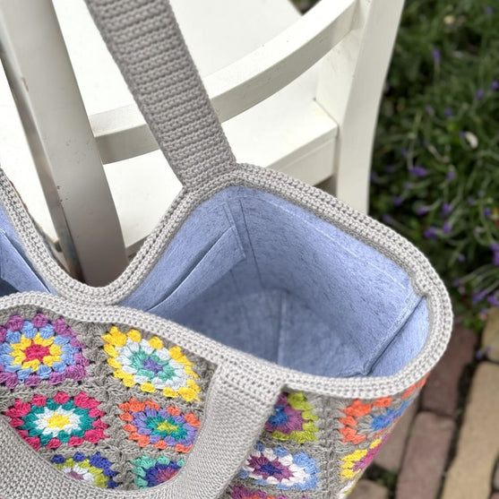 

Flower Square - Tasche
5