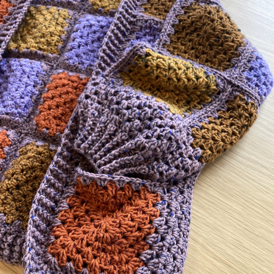 

Very Granny - Cardigan
6